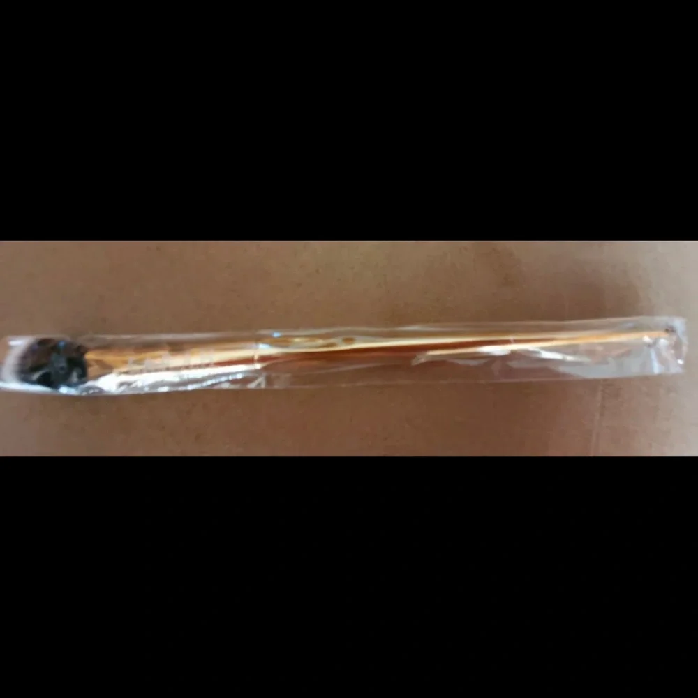 F.A.R.A.H FARAH Professional Blending Brush